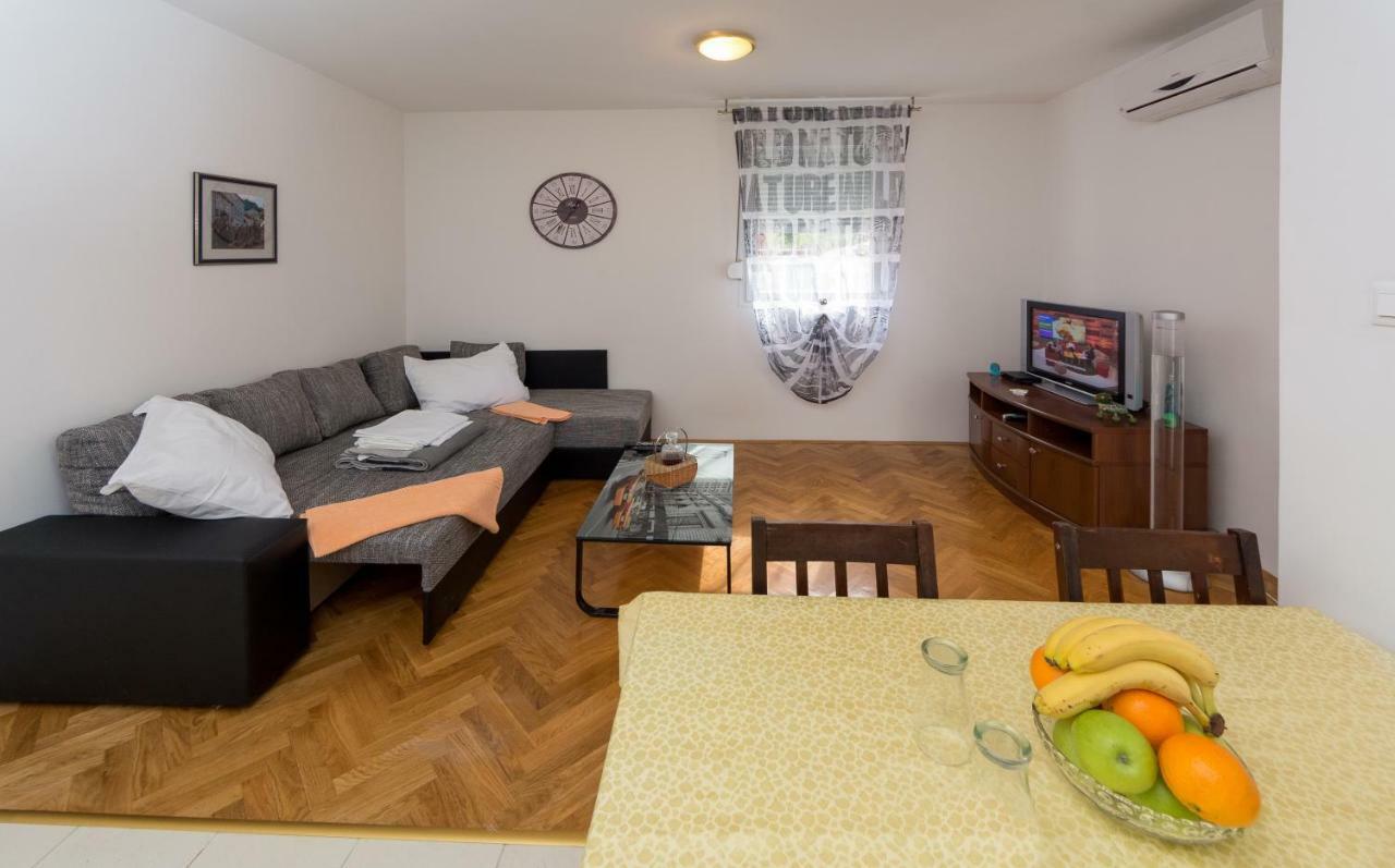 Breki Apartman Podstrana Ngoại thất bức ảnh